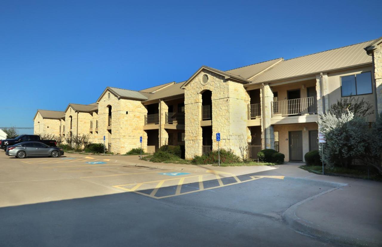 Days & By Wyndham Motel 2*